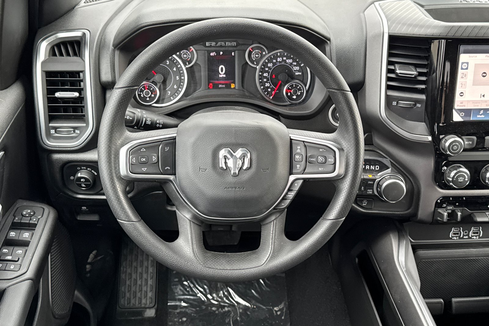 New 2026 RAM 1500 Big Horn AWD/4WD image 13