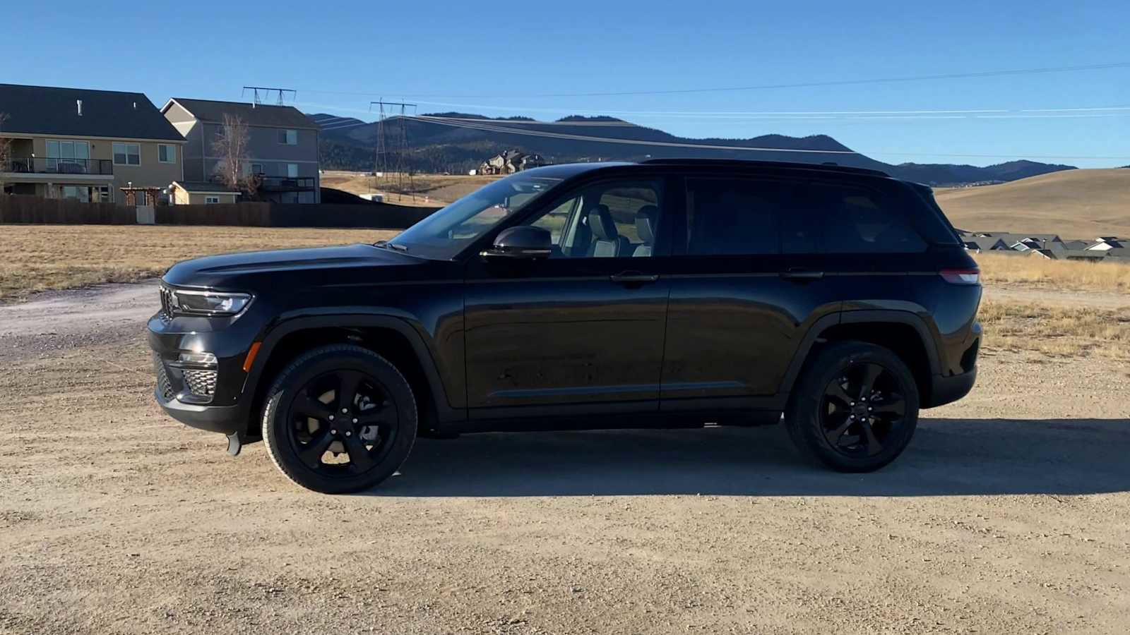 Certified 2023 Jeep Grand Cherokee Limited w/ Luxury Tech Group II image 9