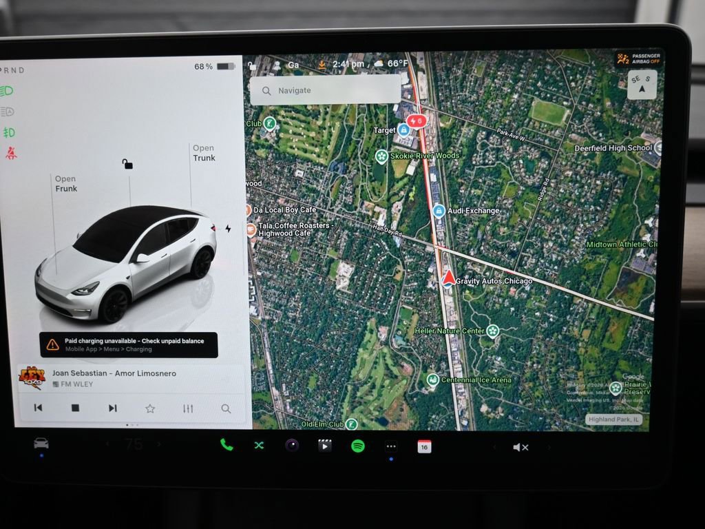 Used 2023 Tesla Model Y Long Range AWD/4WD image 16