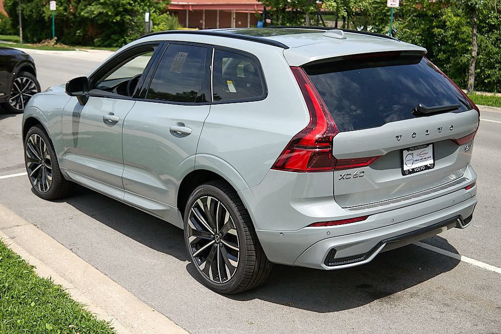 New 2026 Volvo XC60 B5 Ultra w/ Climate Package AWD/4WD image 7