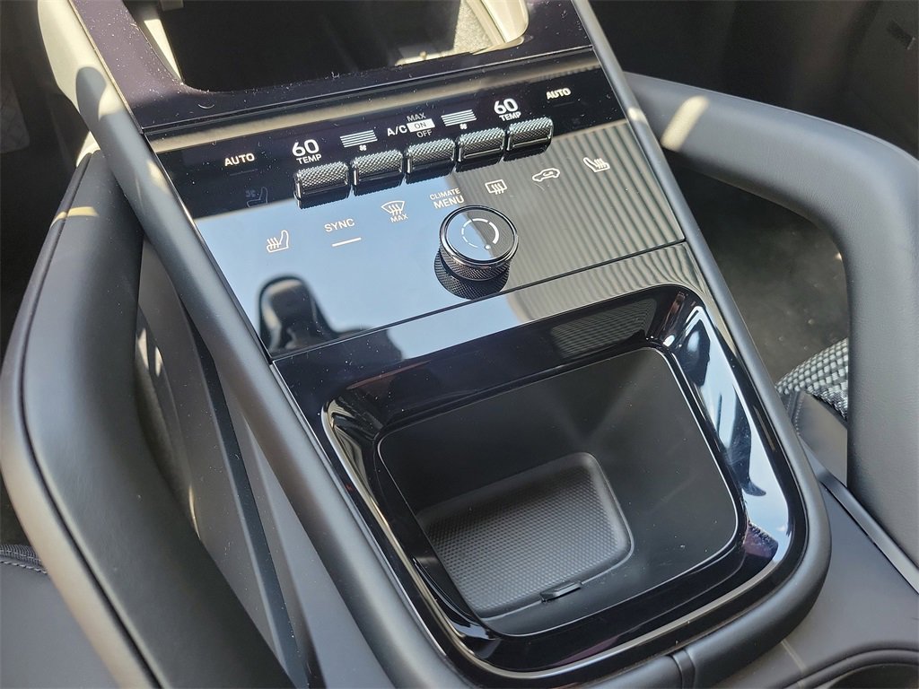 New 2025 Porsche Cayenne E-Hybrid Coupe image 33