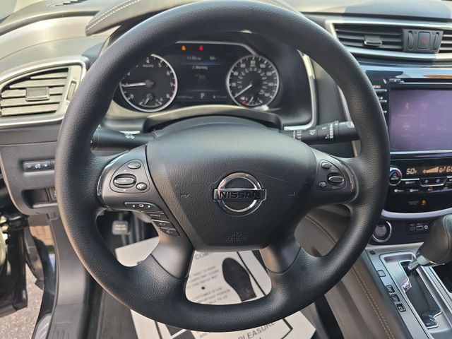 Used 2021 Nissan Murano S AWD/4WD image 14