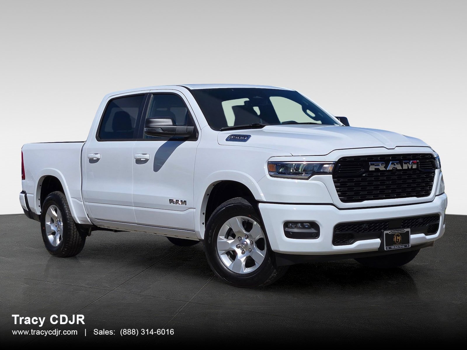 New 2026 RAM 1500 4x4 Crew Cab
