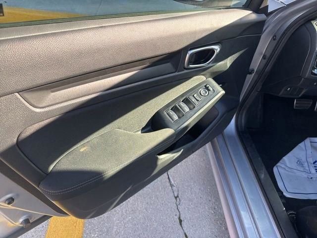 Used 2025 Honda Civic Sport image 18