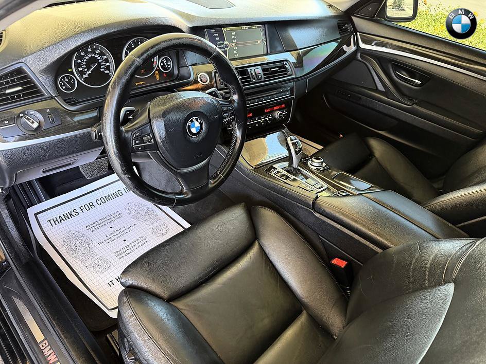 Used 2011 BMW 550i Sedan RWD image 14
