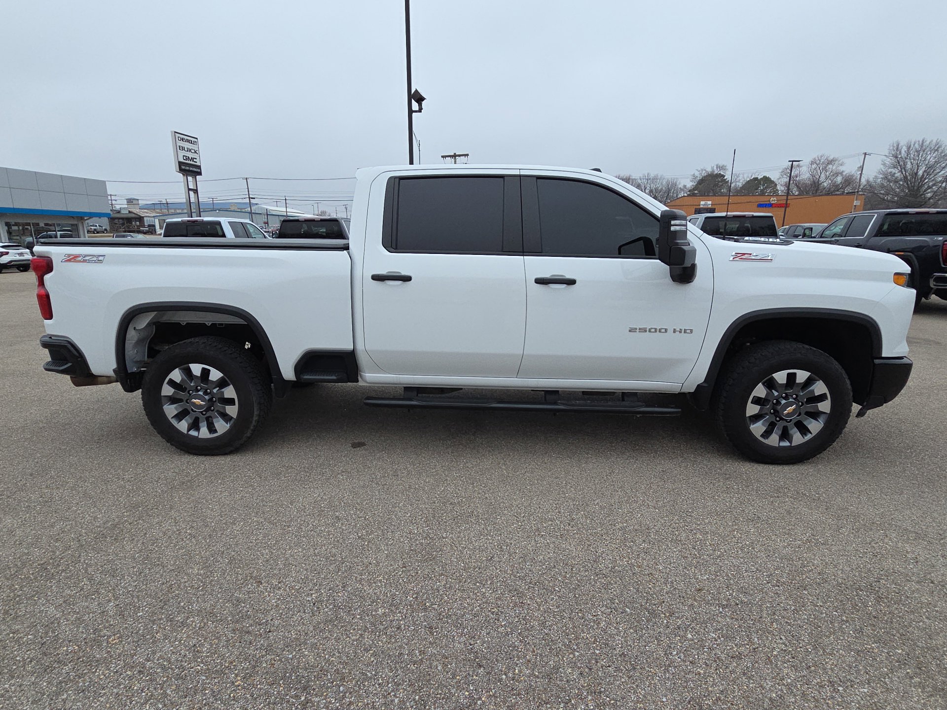 Certified 2024 Chevrolet Silverado 2500 Custom w/ Custom Value Package image 11