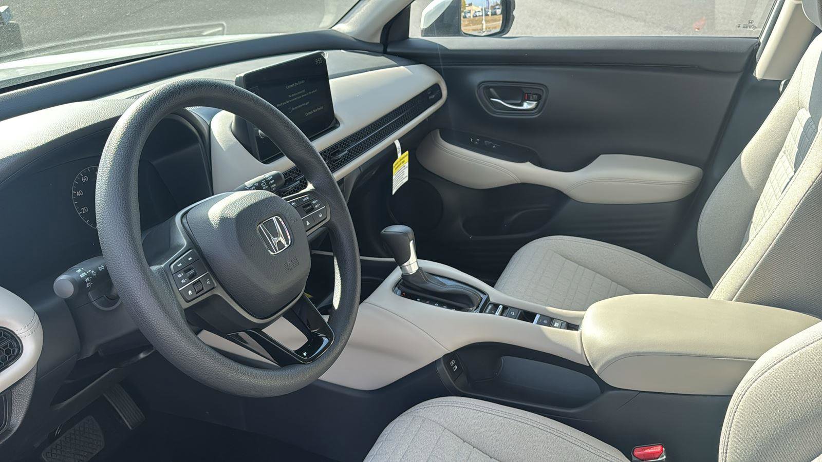 New 2026 Honda HR-V LX image 18