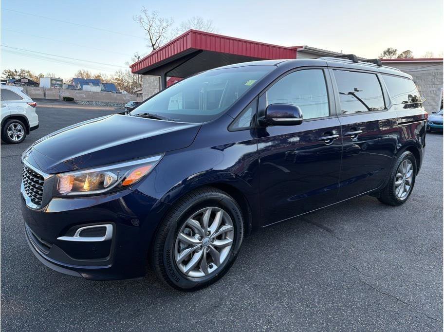 Used 2020 Kia Sedona EX image 3