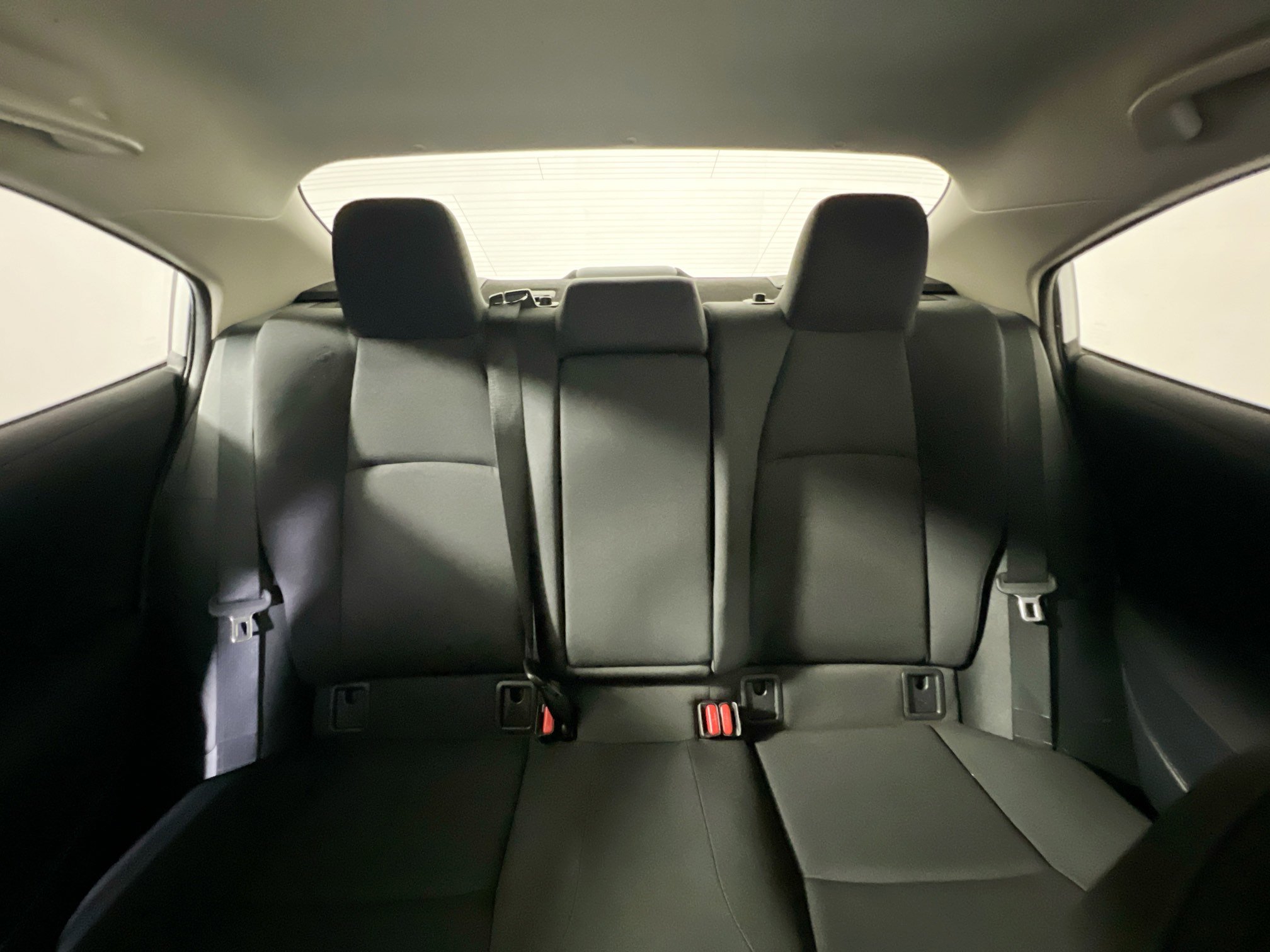 Used 2021 Toyota Corolla LE w/ LE Convenience Package FWD image 32