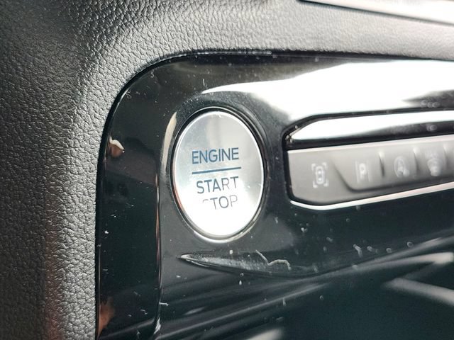 Certified 2024 Ford Escape Platinum AWD/4WD image 24