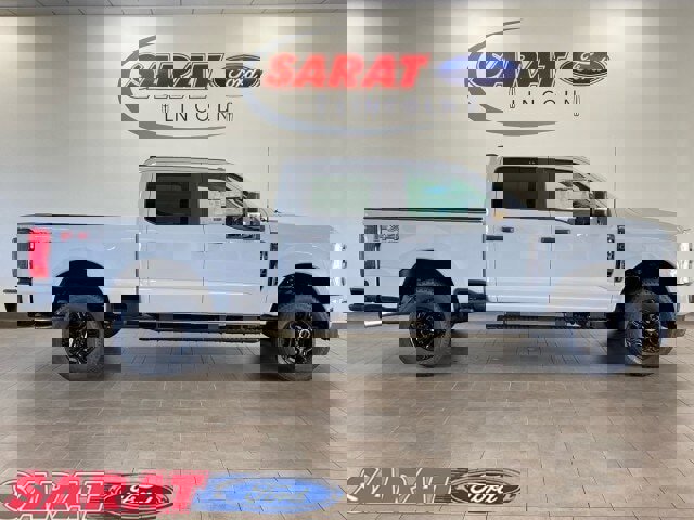 New 2026 Ford F350 4x4 Crew Cab Super Duty