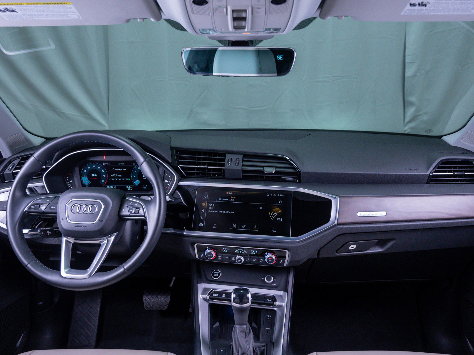 Used 2024 Audi Q3 2.0T Premium Plus w/ Premium Plus Package image 13