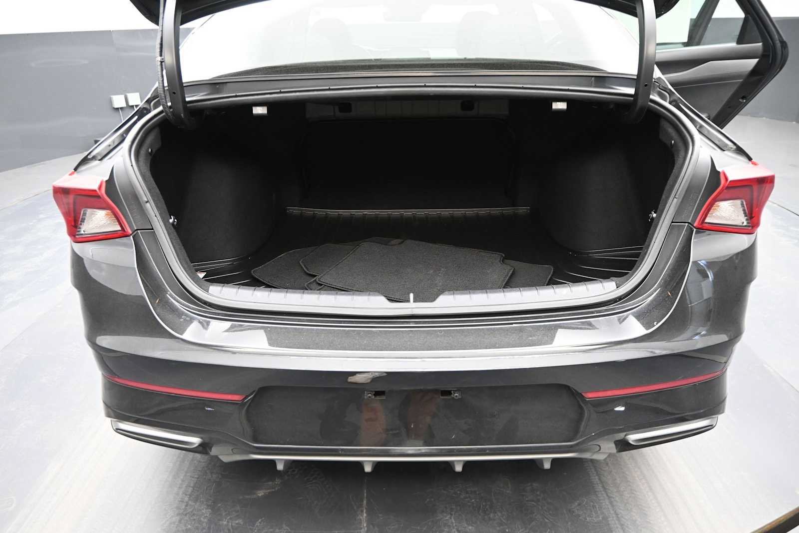 Used 2022 Kia K5 GT-Line w/ GT-Line Awd Premium Package image 14