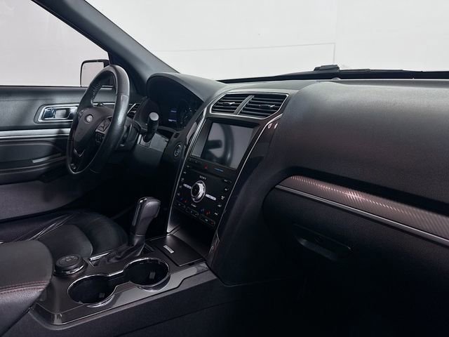 Used 2019 Ford Explorer Sport AWD/4WD image 33