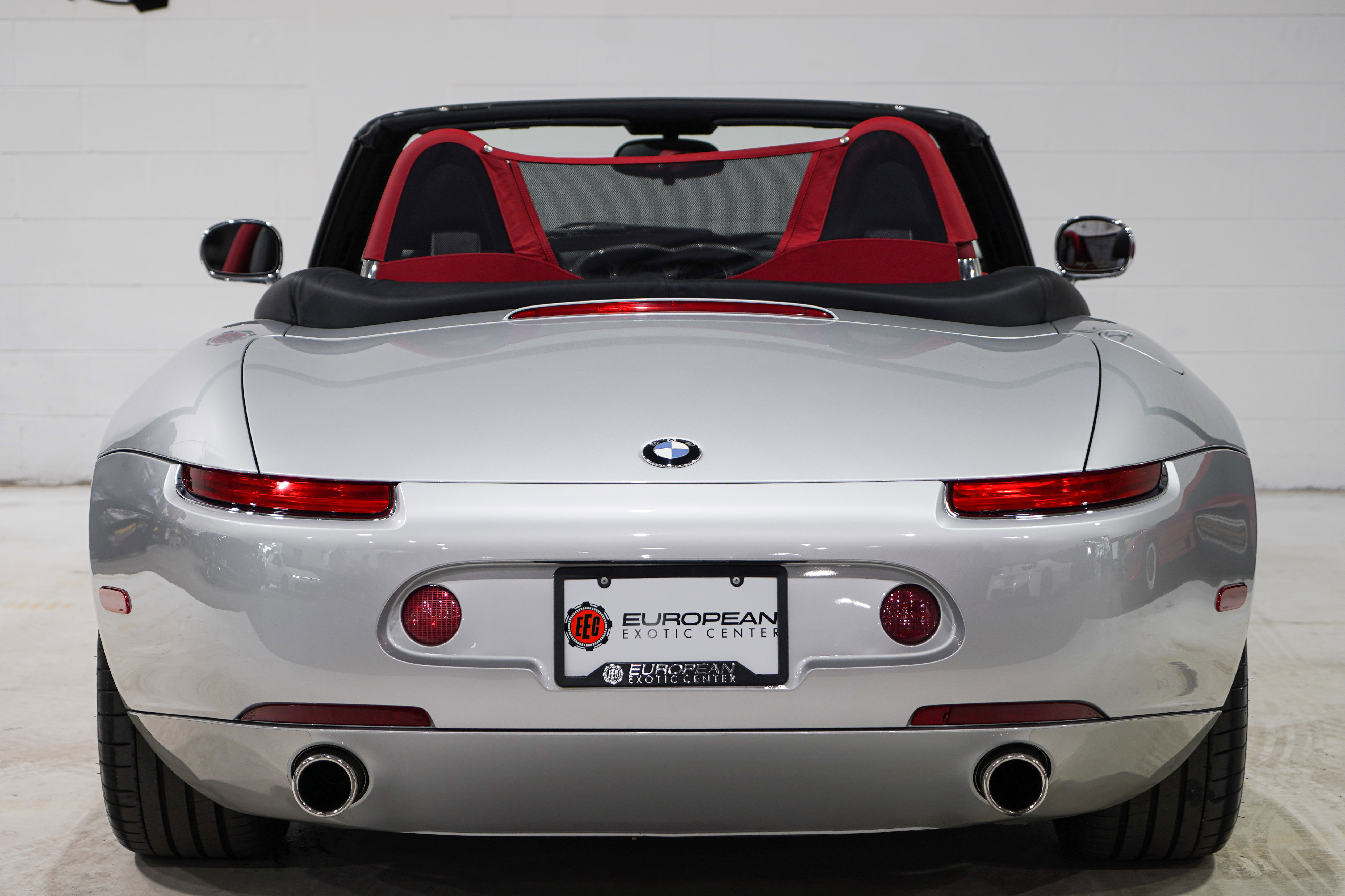 Used 2000 BMW Z8 RWD image 3
