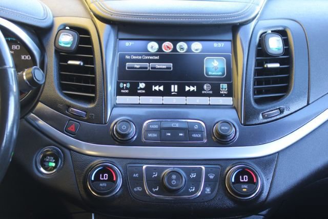 Used 2019 Chevrolet Impala LT FWD image 15