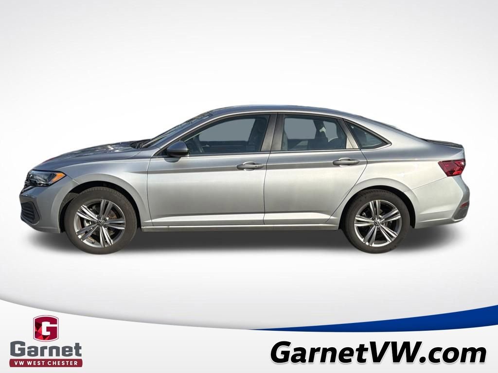 Certified 2023 Volkswagen Jetta SE video 2