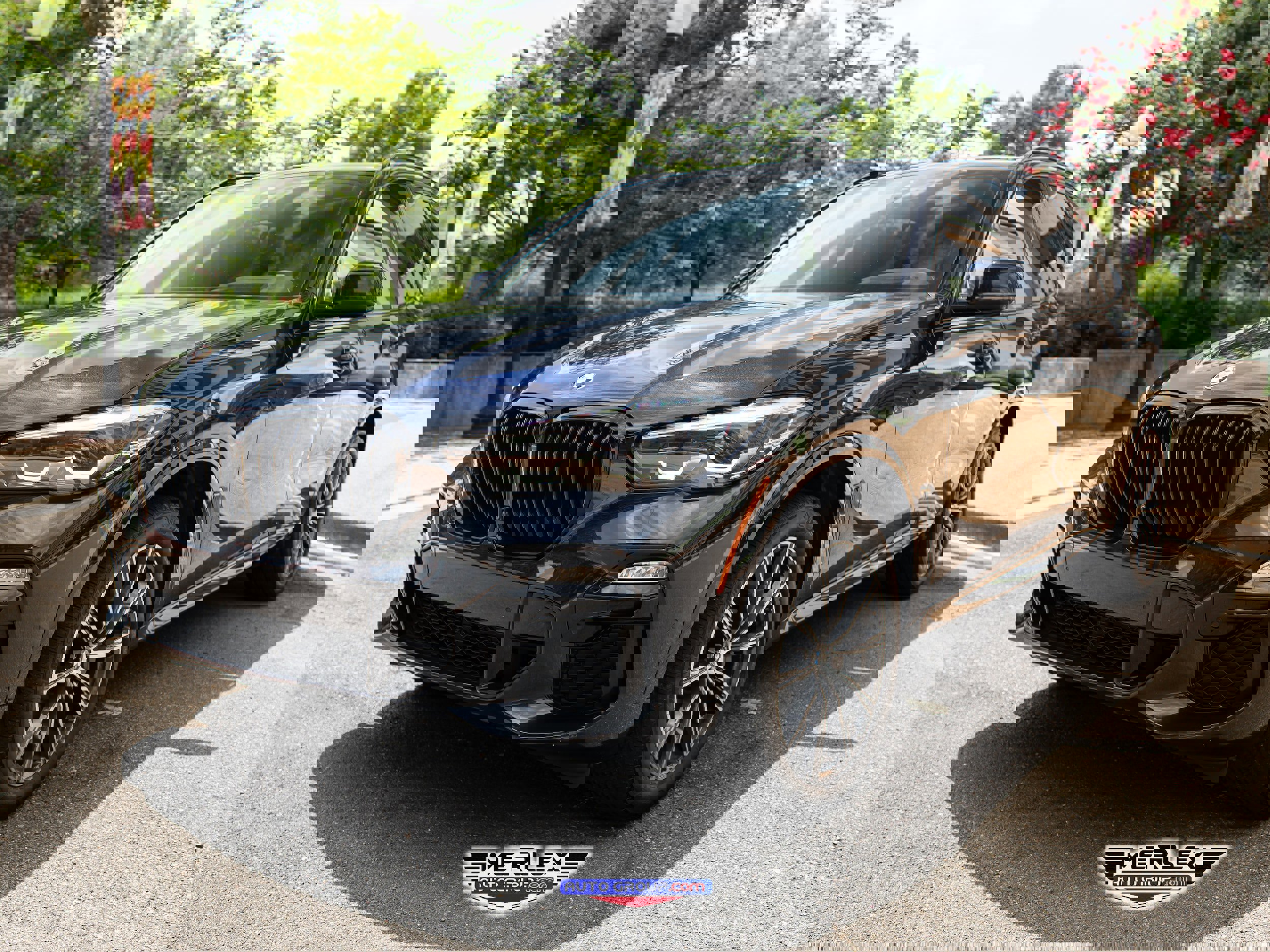 Used 2020 BMW X5 xDrive40i w/ M Sport Package image 3