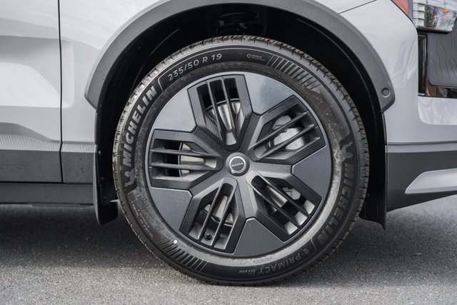 New 2026 Volvo EX30 Cross Country Ultra image 16