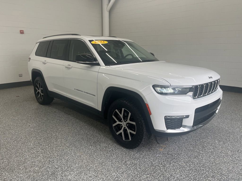 Used 2023 Jeep Grand Cherokee L Limited w/ Rear Seat Video Group I image 6