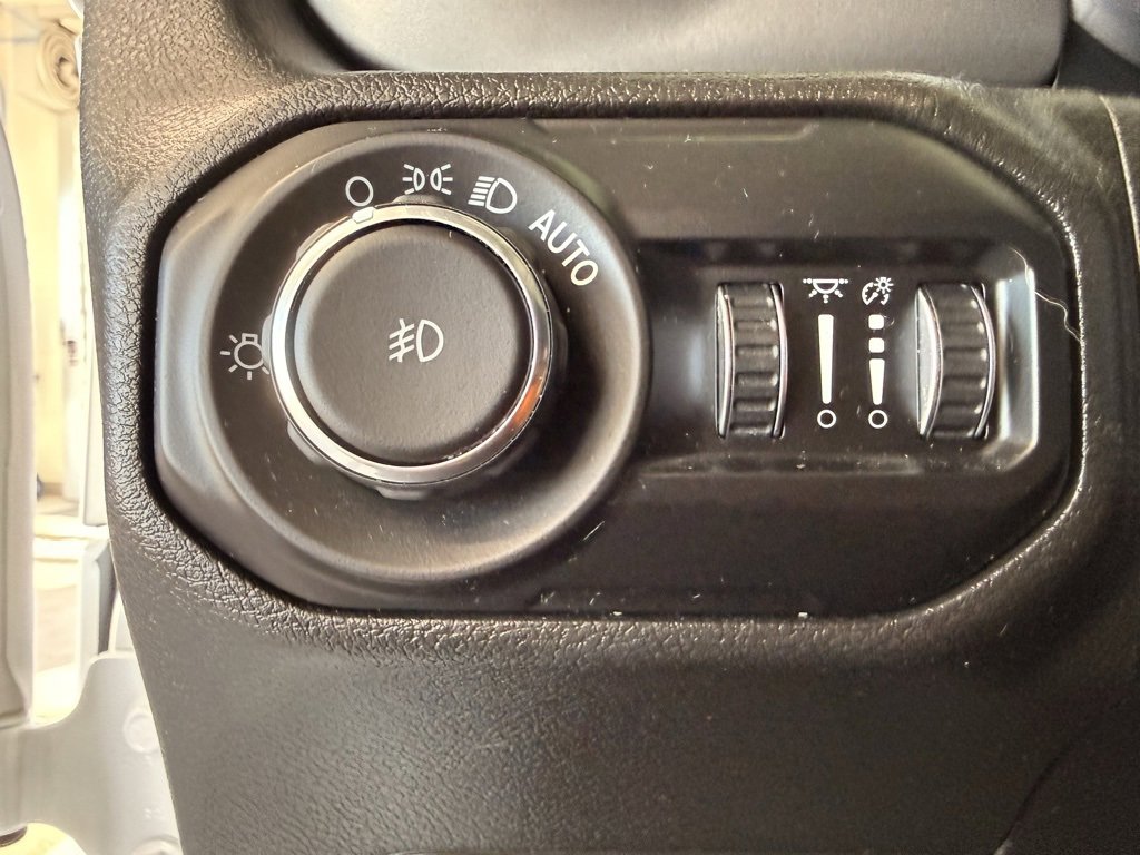 Certified 2022 Jeep Wrangler Unlimited Sport image 25