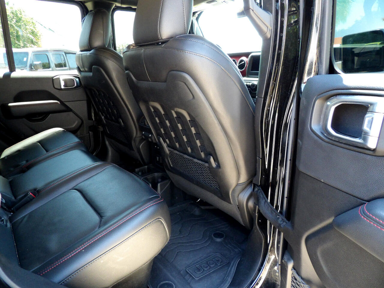 Used 2023 Jeep Gladiator Rubicon w/ LED Lighting Group image 11