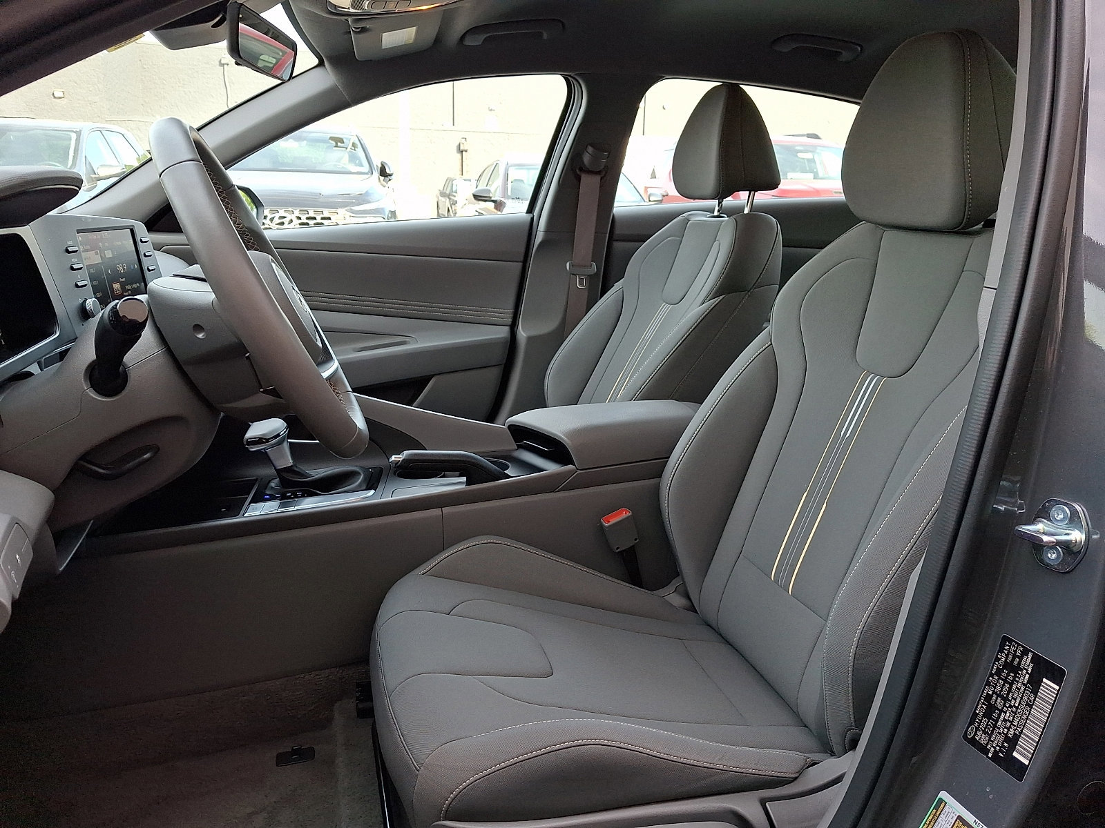 Certified 2025 Hyundai Elantra Sport FWD image 13