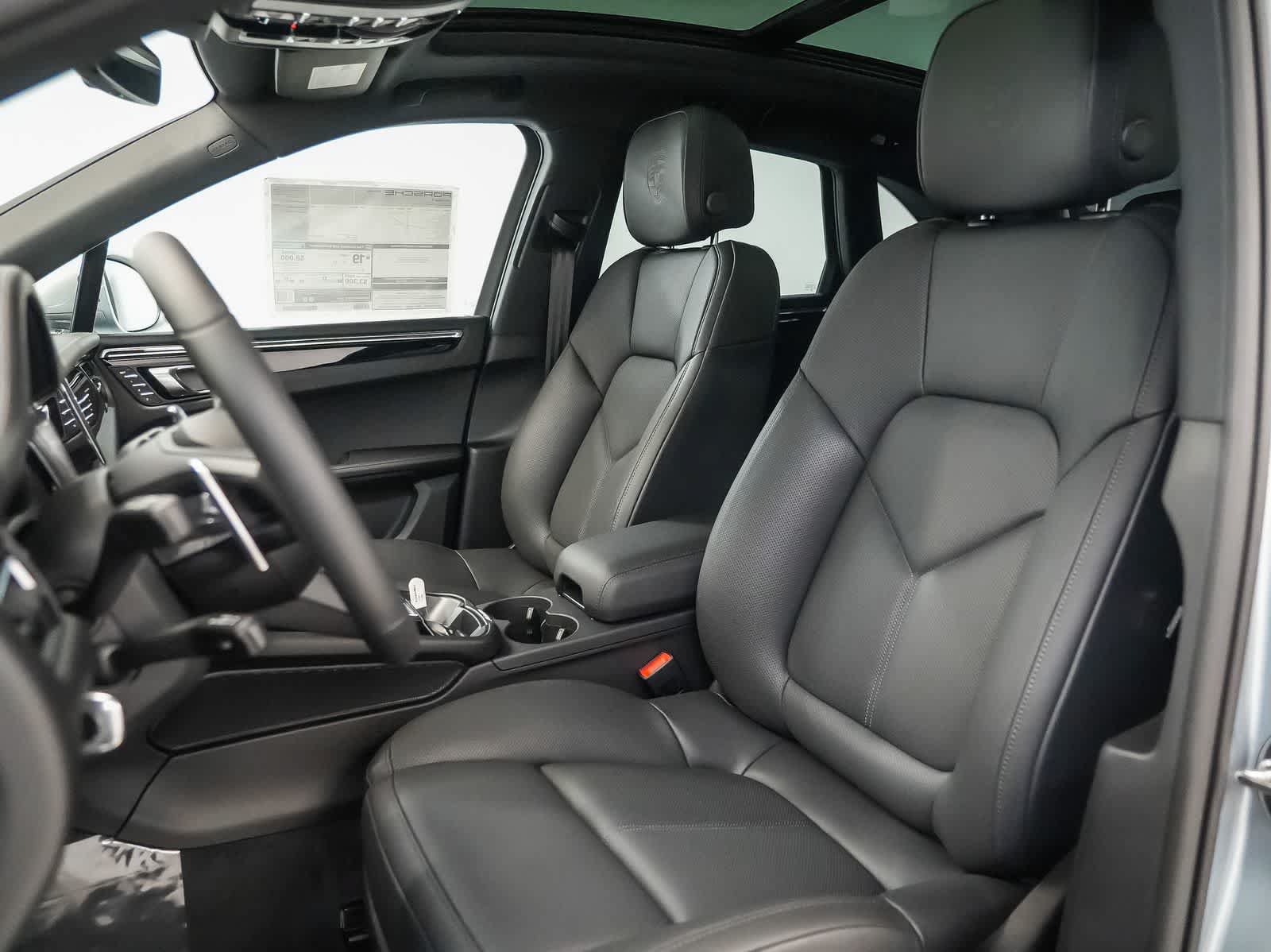 New 2026 Porsche Macan S AWD/4WD image 5