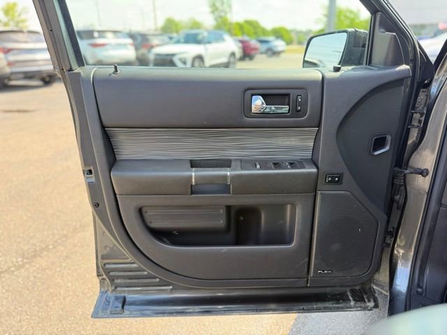 Used 2019 Ford Flex SEL w/ Equipment Group 202A AWD/4WD image 12