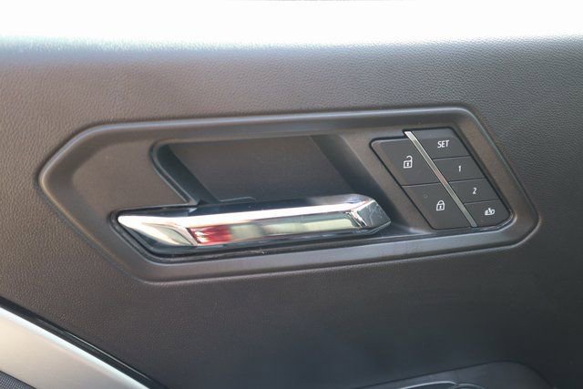 New 2025 Chevrolet Colorado Z71 w/ Technology Package AWD/4WD image 19