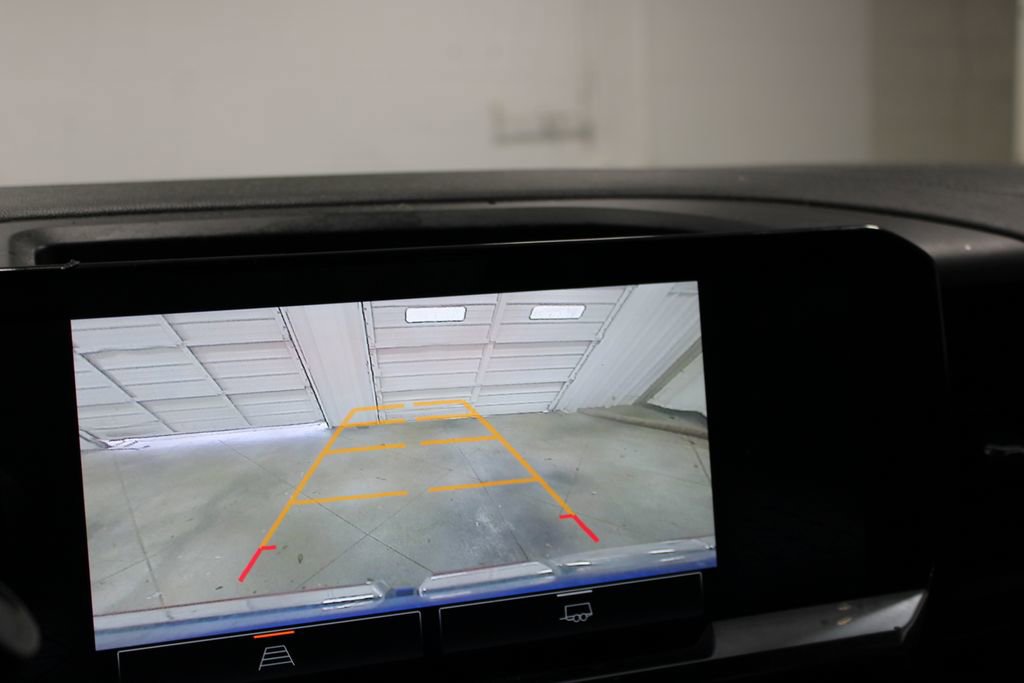 Used 2024 GMC Sierra 1500 Elevation image 31