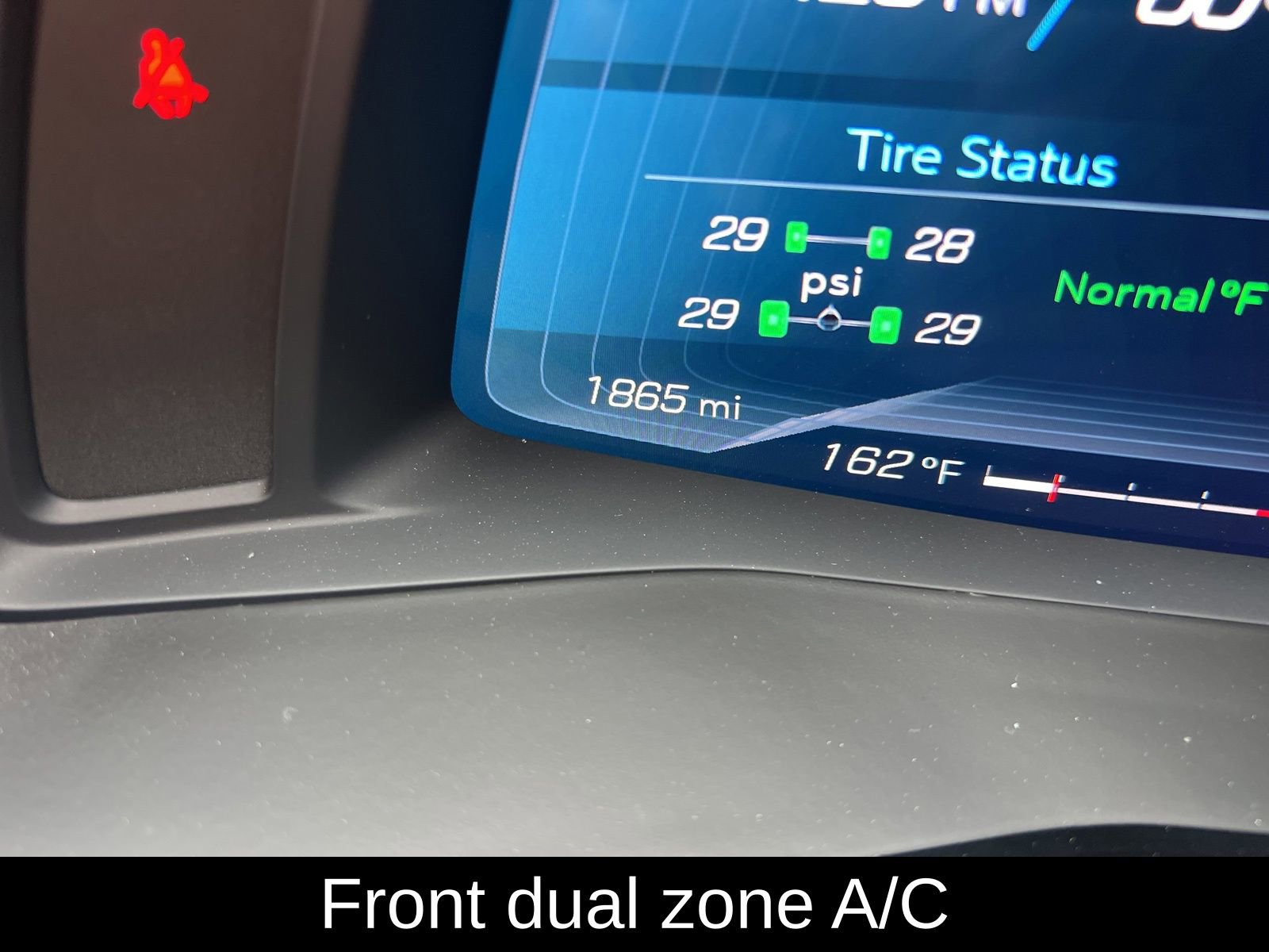 Used 2025 Chevrolet Corvette Stingray Premium Cpe w/ Z51 Performance Package image 11