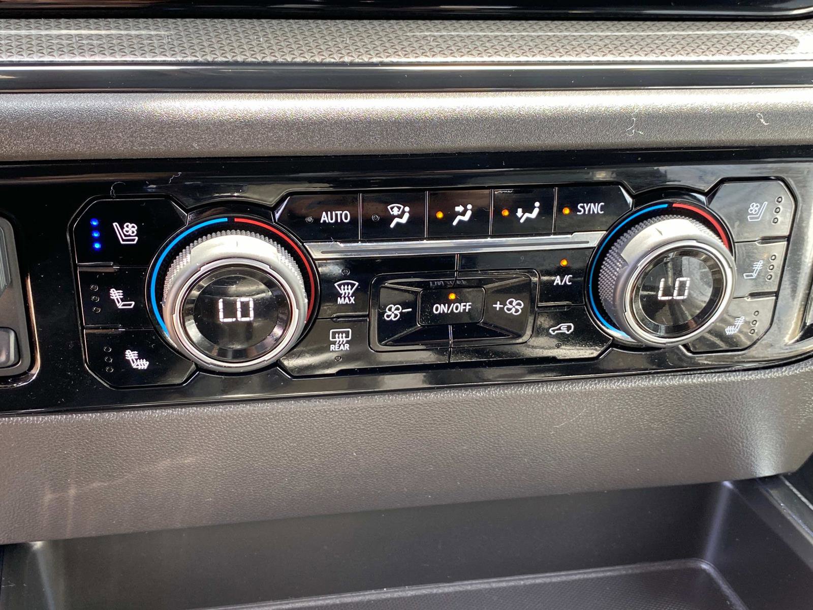 Used 2024 Chevrolet Silverado 1500 ZR2 w/ ZR2 Bison Edition image 17