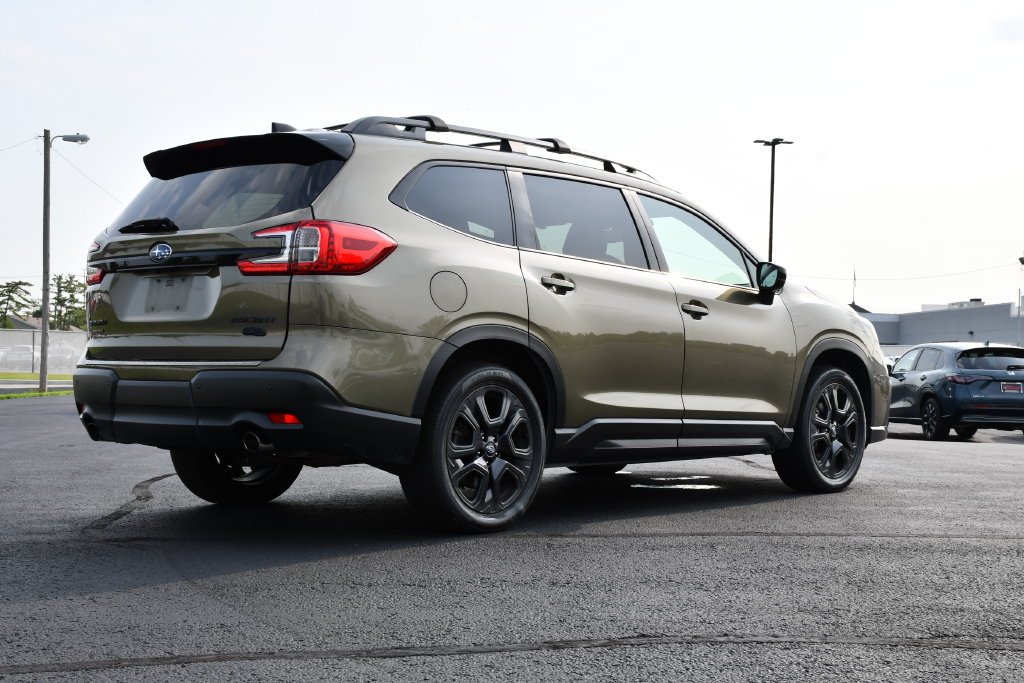 Used 2024 Subaru Ascent Onyx Edition AWD/4WD image 7