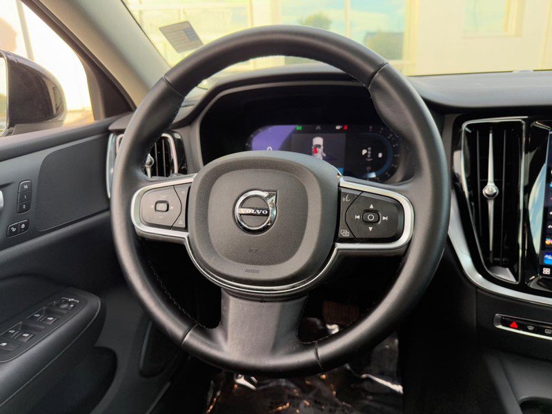 Certified 2024 Volvo S60 B5 Core image 13