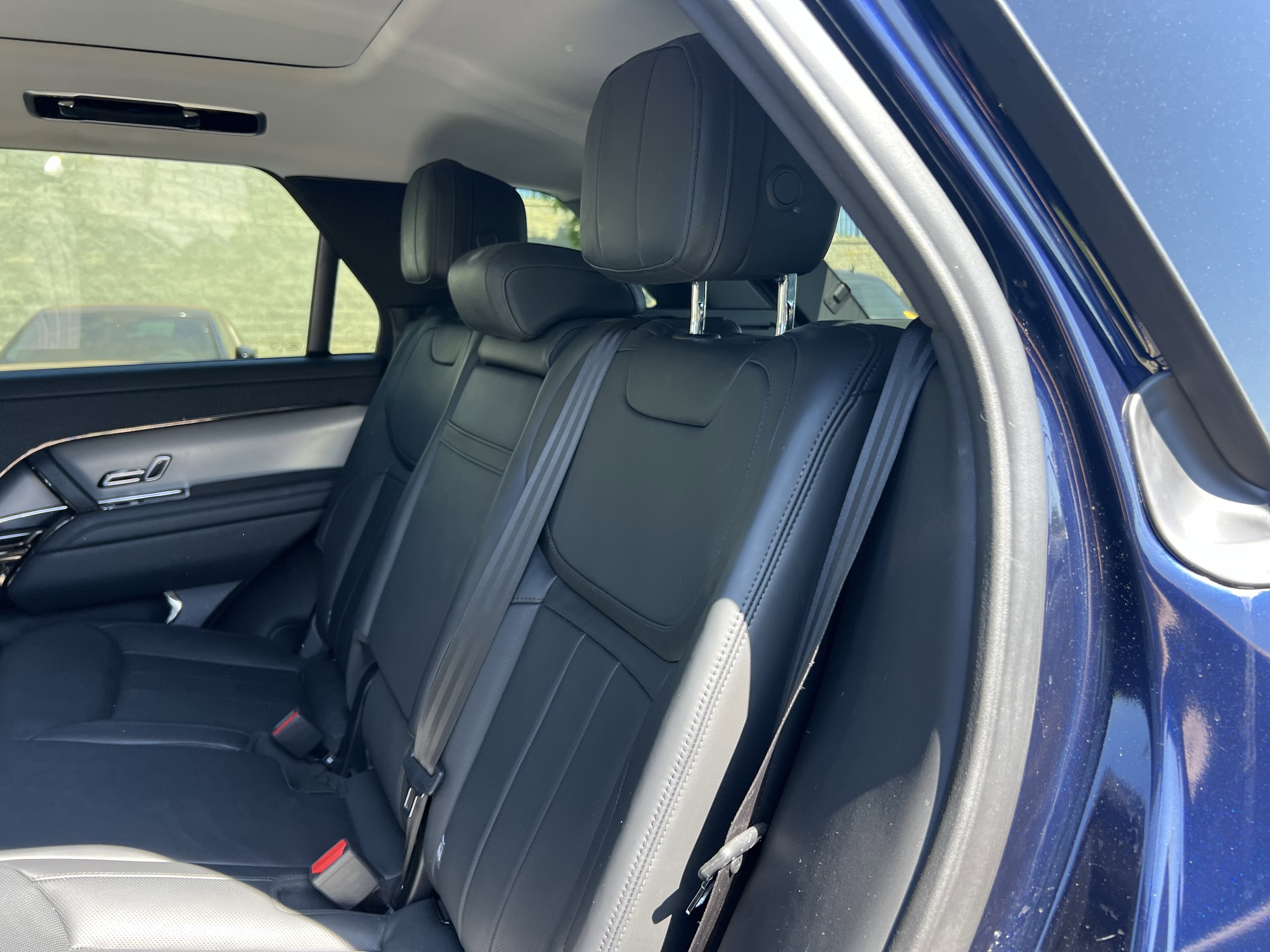 Certified 2023 Land Rover Range Rover Sport SE AWD/4WD image 30