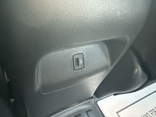 Used 2021 Nissan Sentra SR FWD image 22