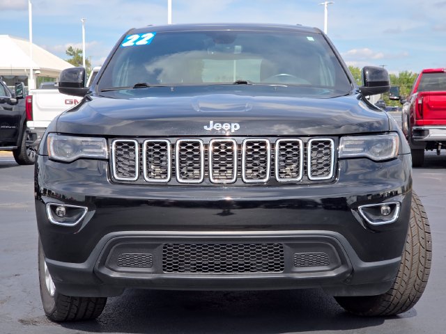 Used 2022 Jeep Grand Cherokee Laredo X AWD/4WD image 11