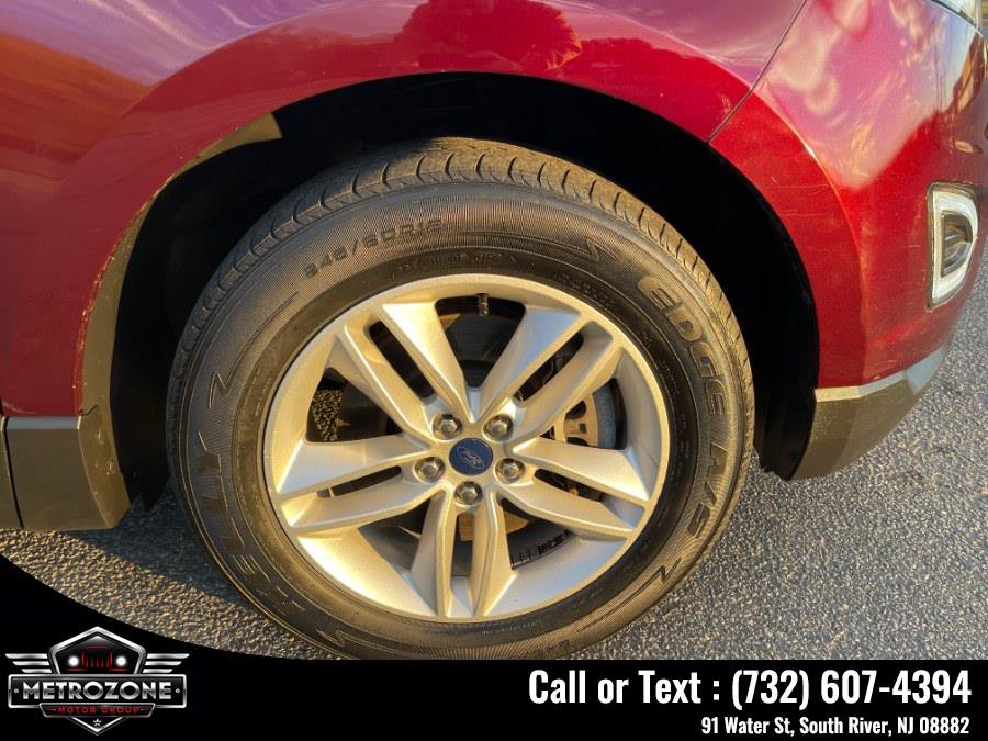 Used 2017 Ford Edge SEL w/ Equipment Group 201A AWD/4WD image 30