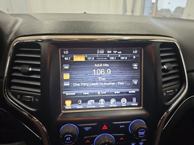 Used 2014 Jeep Grand Cherokee Limited w/ Luxury Group II AWD/4WD image 18