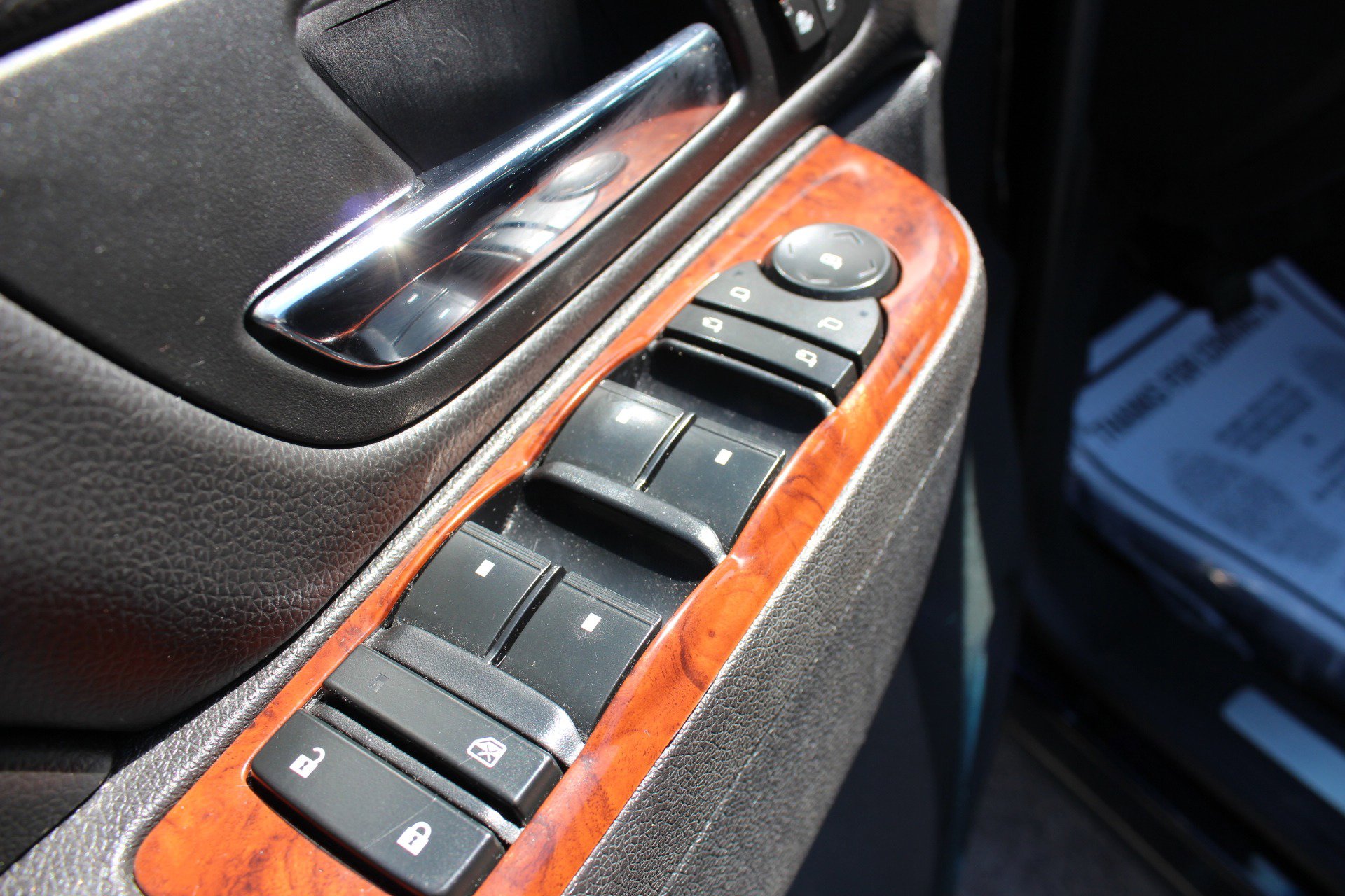 Used 2014 Chevrolet Tahoe LTZ AWD/4WD image 15