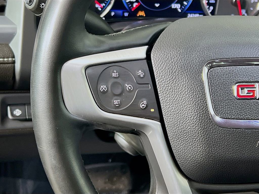 Used 2023 GMC Acadia SLT w/ Technology Package image 10