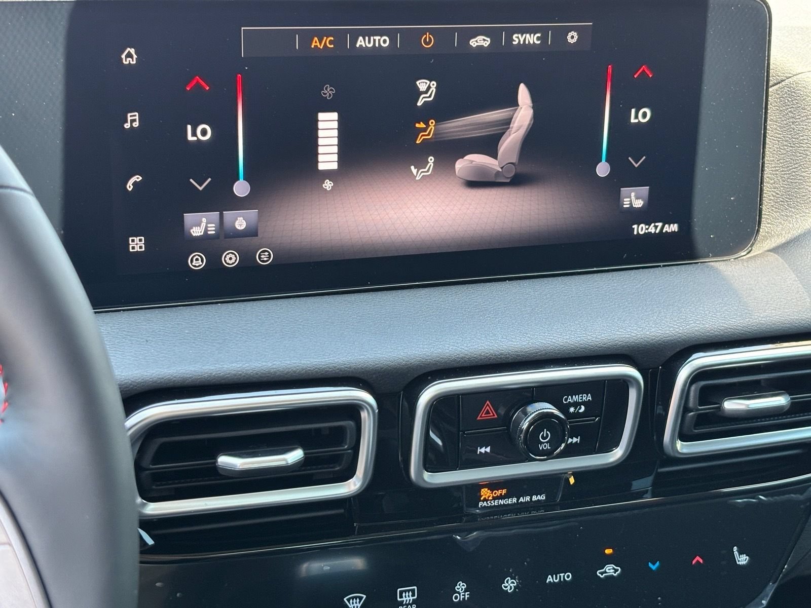 New 2026 Nissan Sentra SR w/ SR Premium Package FWD image 23
