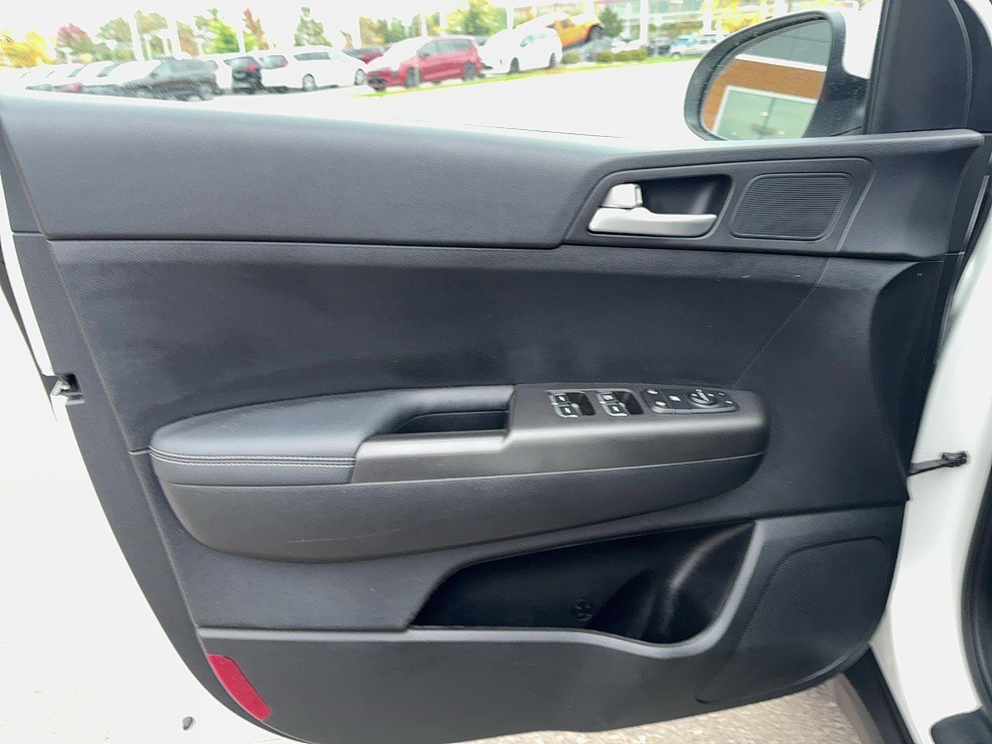 Used 2019 Kia Sportage LX AWD/4WD image 13