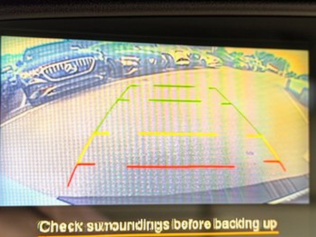 Used 2012 Subaru Outback 3.6R Limited w/ Moonroof Pkg AWD/4WD image 24