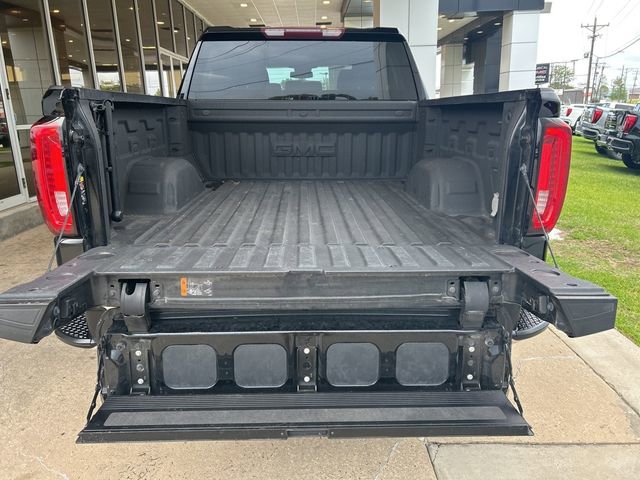 Used 2023 GMC Sierra 1500 SLT w/ SLT Premium Package AWD/4WD image 12