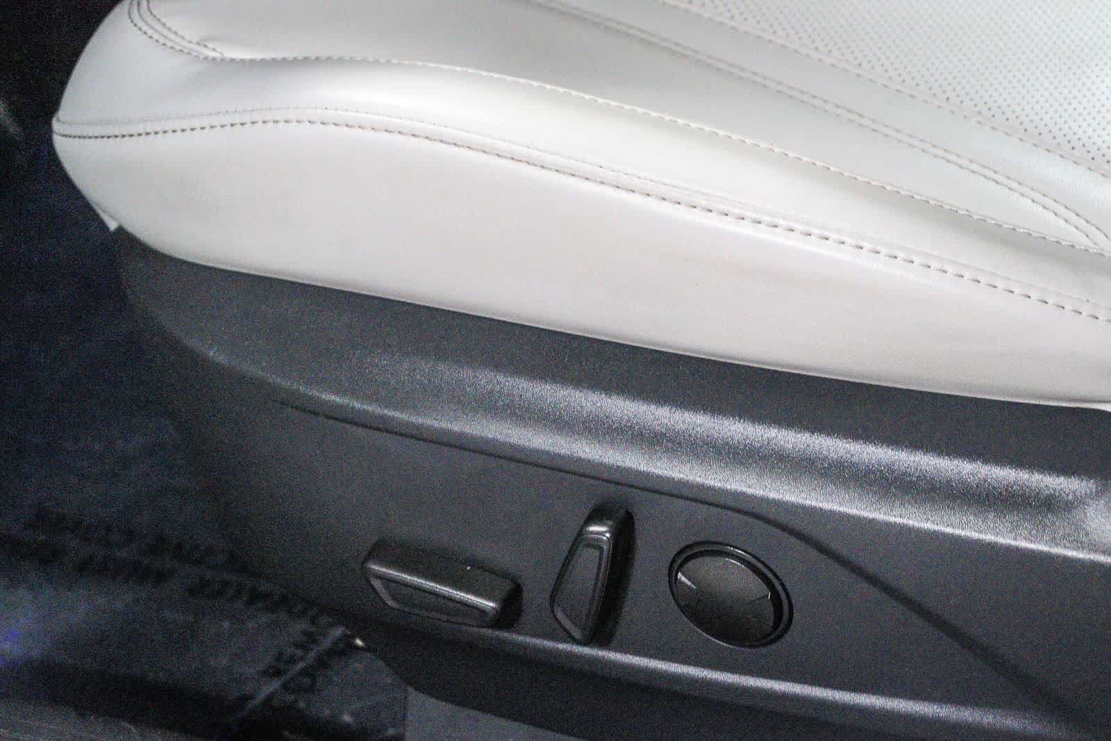 Used 2024 Ford Mustang Mach-E Premium RWD image 21