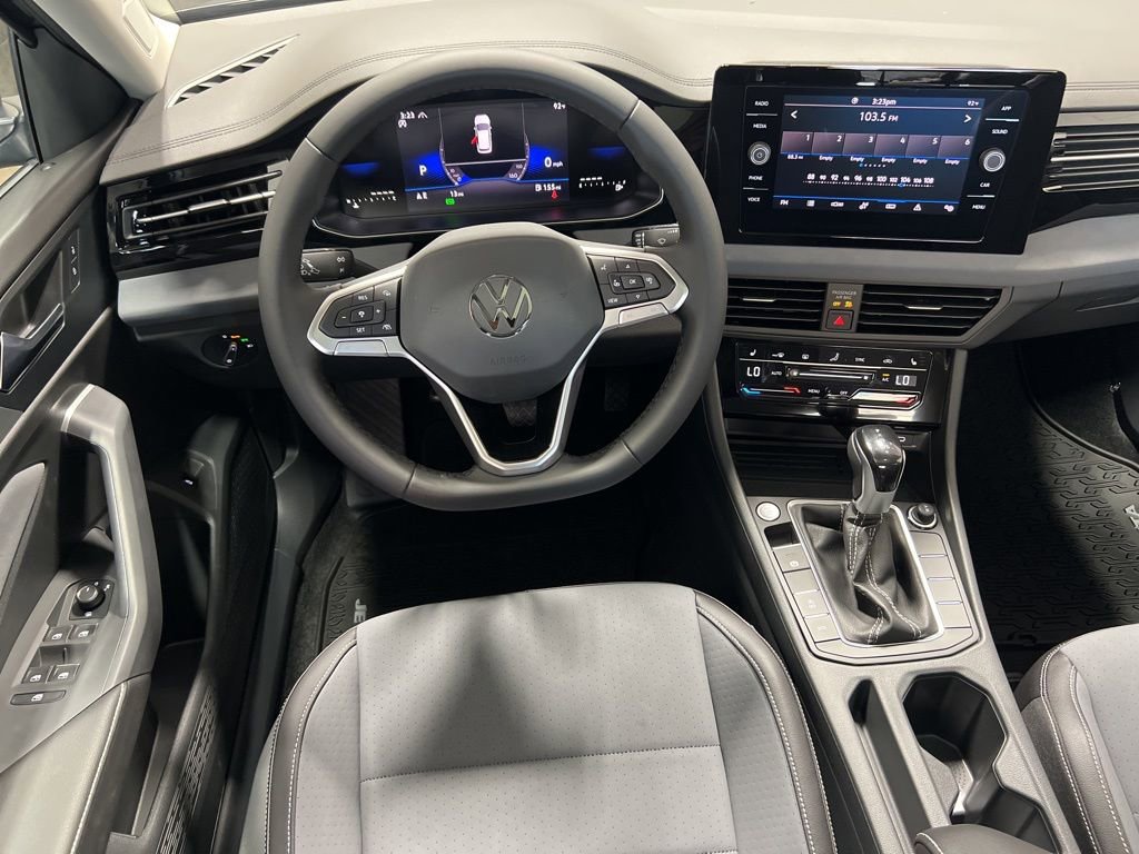 New 2025 Volkswagen Jetta SE image 13