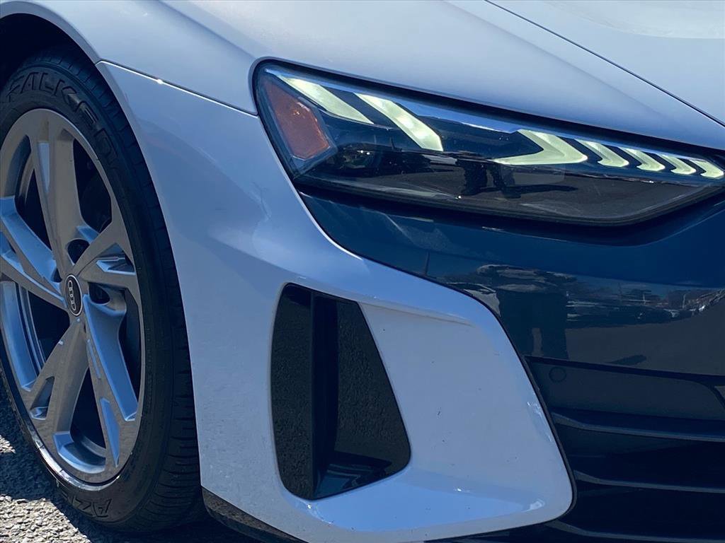 Used 2023 Audi e-tron GT Premium Plus image 5