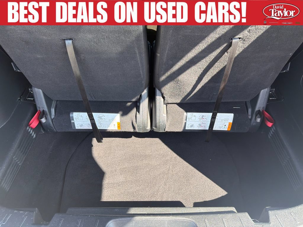 Used 2018 Ford Explorer XLT w/ Equipment Group 202A FWD image 42